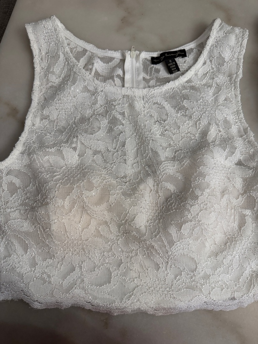 City Triangles White Lace Crop Top - Picture 8 of 8